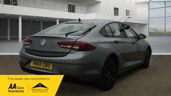 2025 Vauxhall Insignia