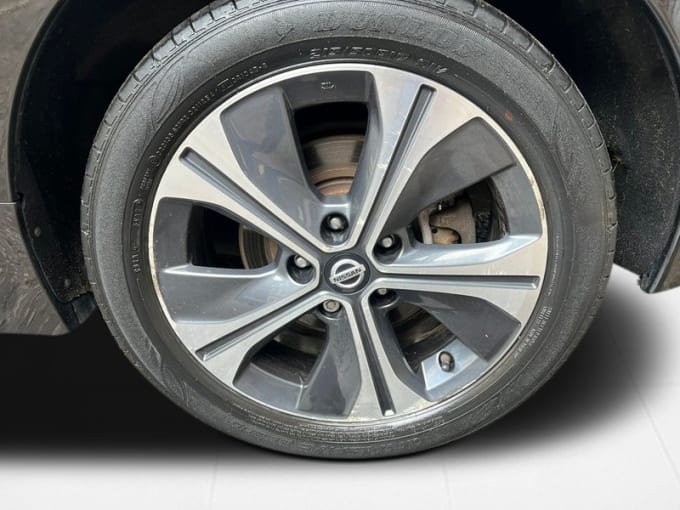 2025 Nissan Leaf
