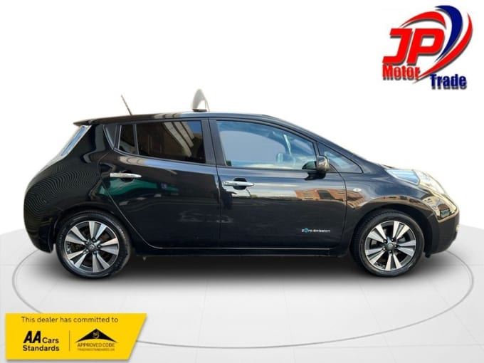 2025 Nissan Leaf