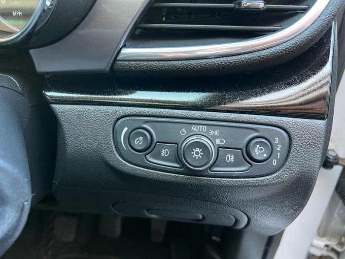 2025 Vauxhall Mokka