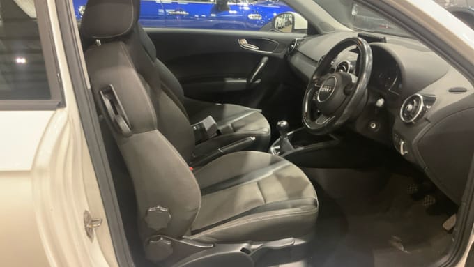 2025 Audi A1