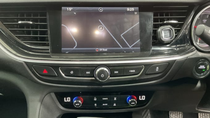 2025 Vauxhall Insignia