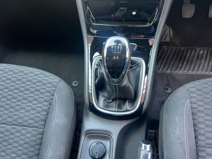 2025 Vauxhall Astra