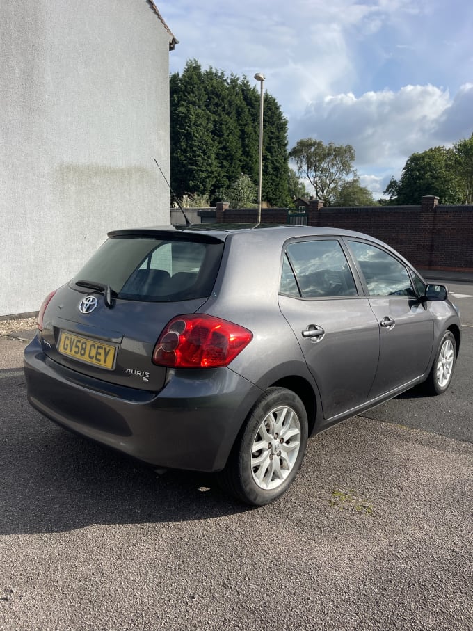 2008 Toyota Auris