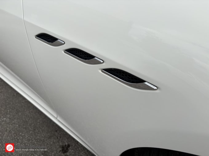 2017 Maserati Ghibli