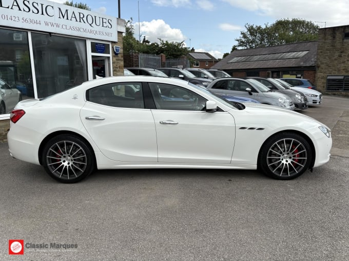 2017 Maserati Ghibli