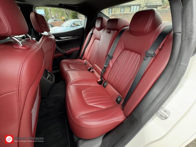 2017 Maserati Ghibli