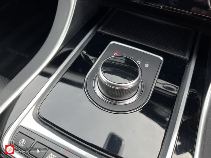 2017 Jaguar Xf
