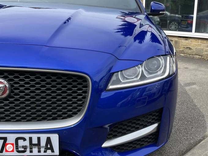 2017 Jaguar Xf