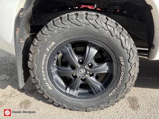 2015 Toyota Hilux