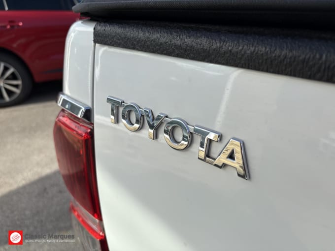 2015 Toyota Hilux