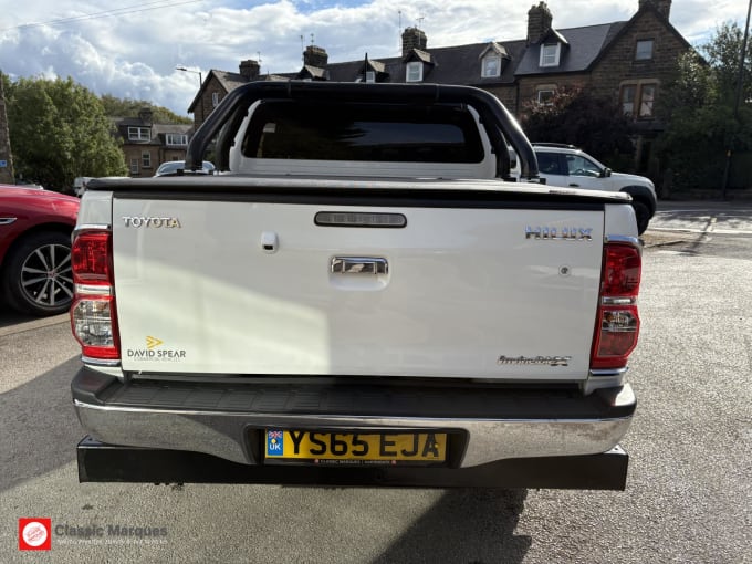2015 Toyota Hilux