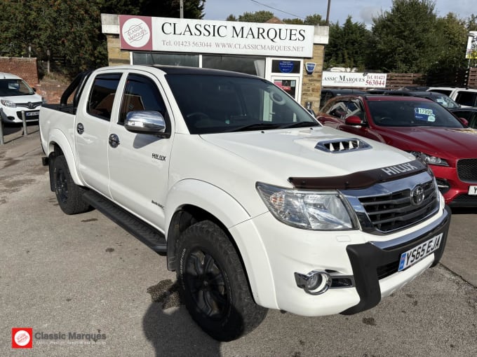 2015 Toyota Hilux