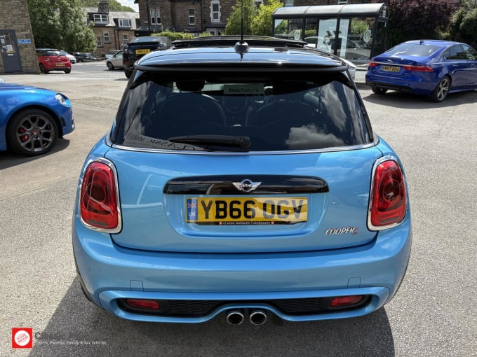 2017 Mini Hatch