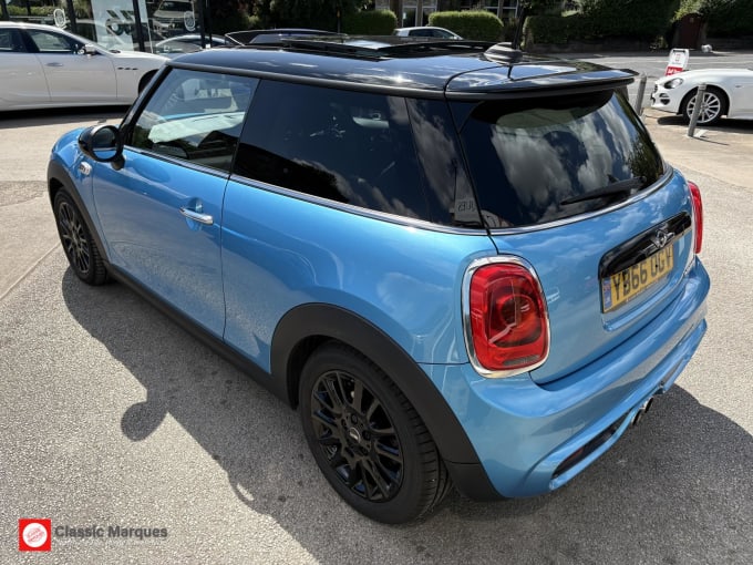 2017 Mini Hatch