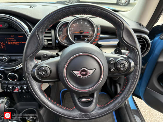 2017 Mini Hatch