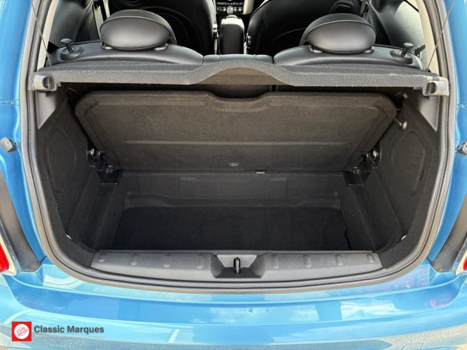2017 Mini Hatch