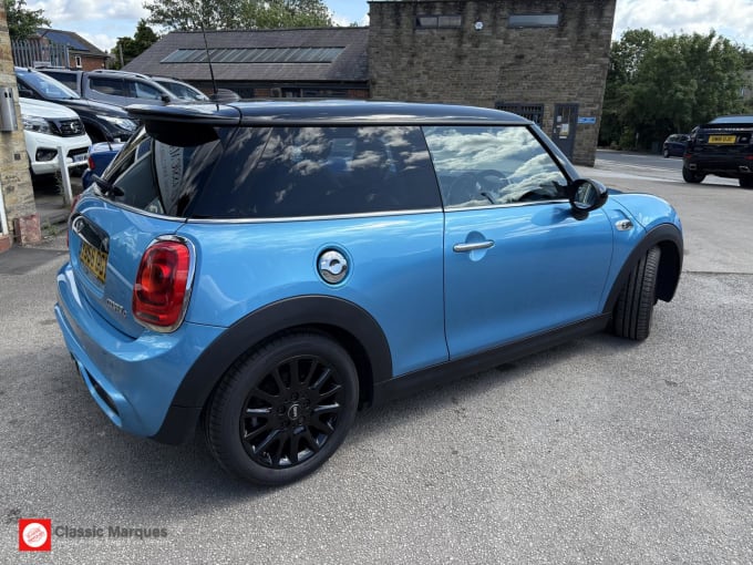 2017 Mini Hatch