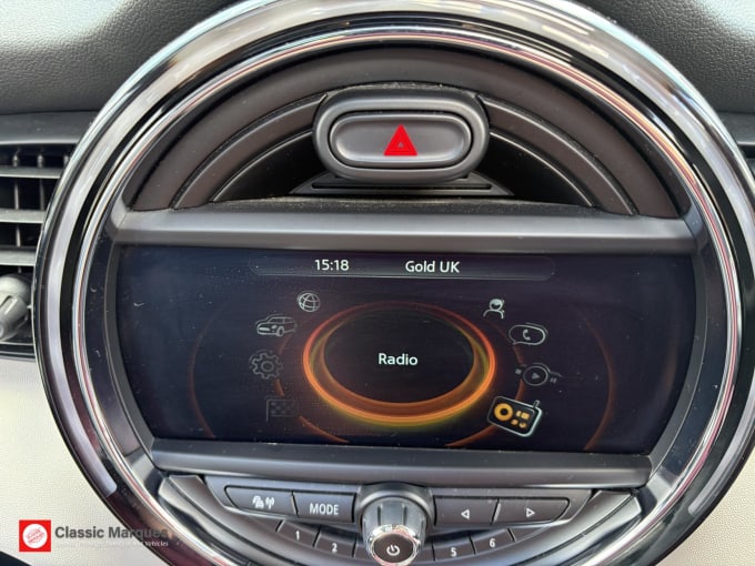 2017 Mini Hatch