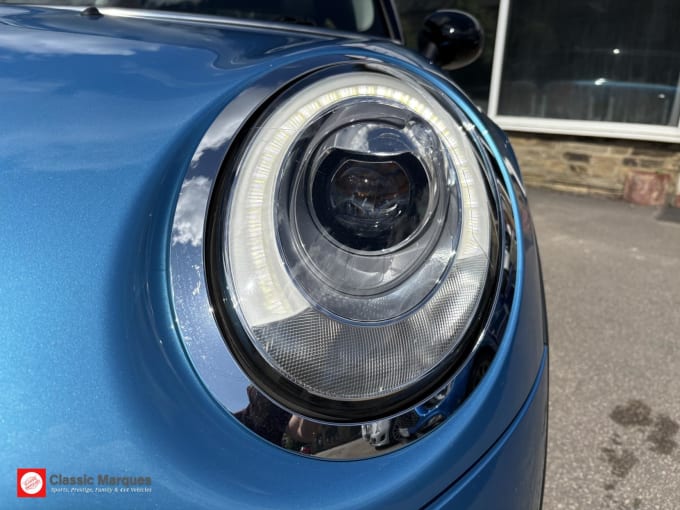 2017 Mini Hatch