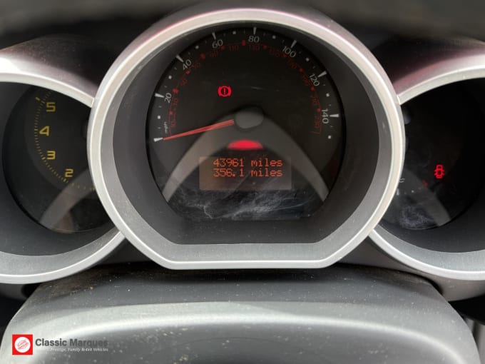 2010 Renault Wind