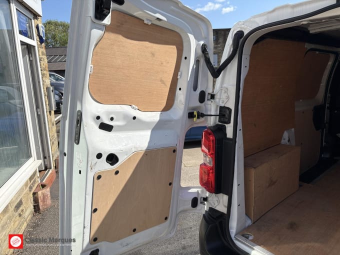 2022 Vauxhall Vivaro