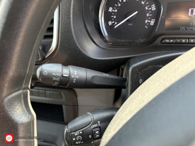 2022 Vauxhall Vivaro