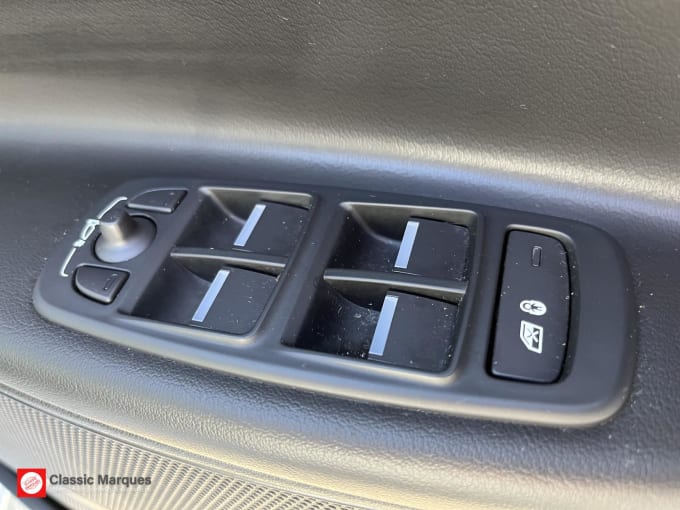 2018 Jaguar Xe