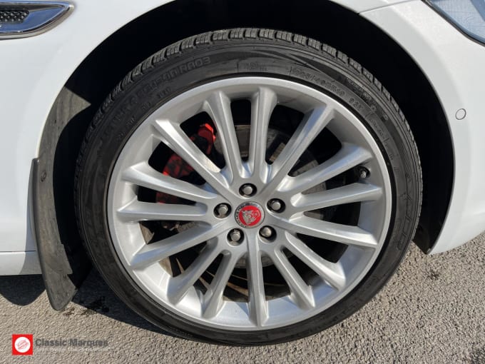 2018 Jaguar Xe