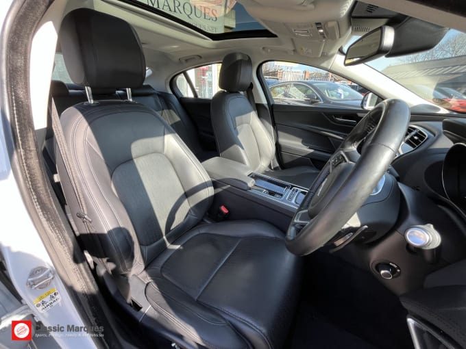 2018 Jaguar Xe