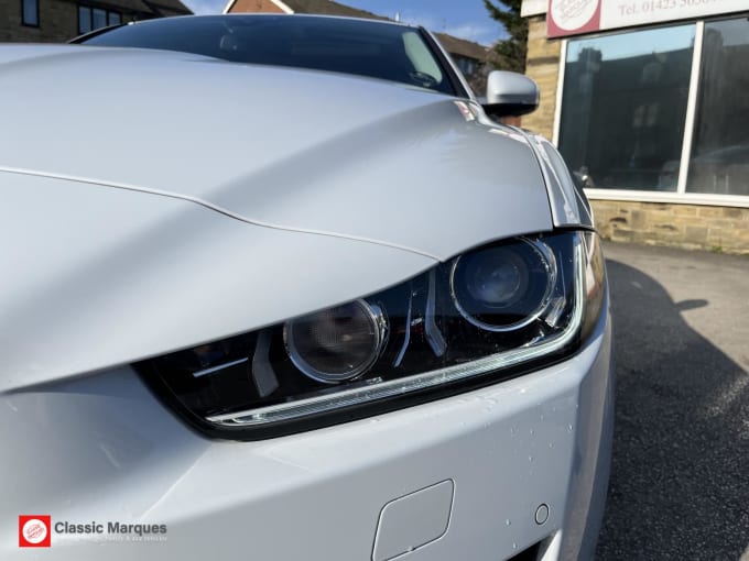 2018 Jaguar Xe