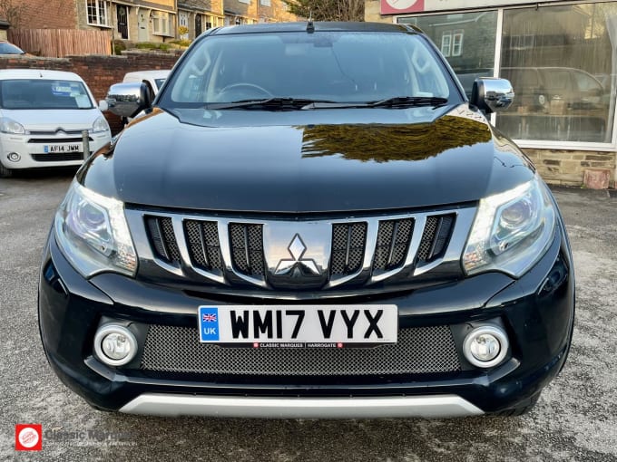 2017 Mitsubishi L200