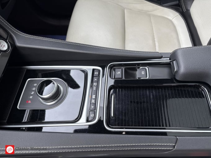 2017 Jaguar F-pace