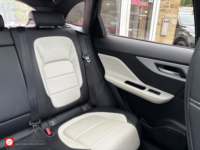 2017 Jaguar F-pace