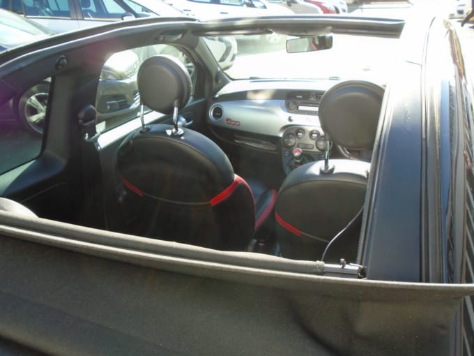 2025 Fiat 500c