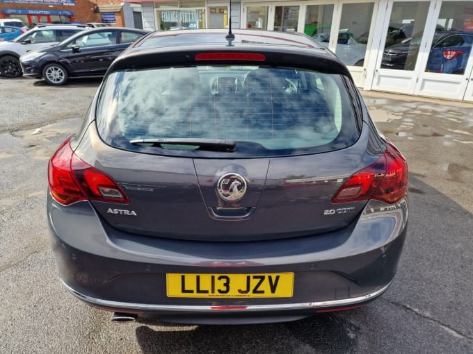 2025 Vauxhall Astra