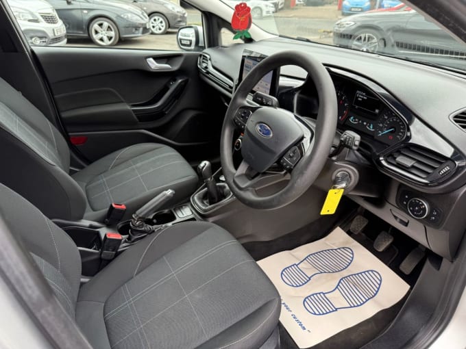 2025 Ford Fiesta