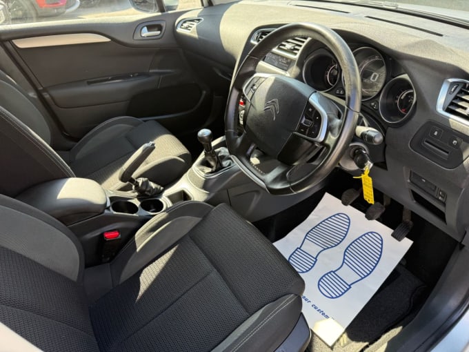 2025 Citroen C4