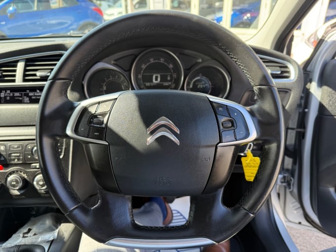 2025 Citroen C4