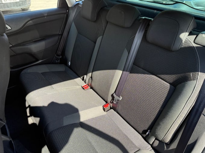 2025 Citroen C4