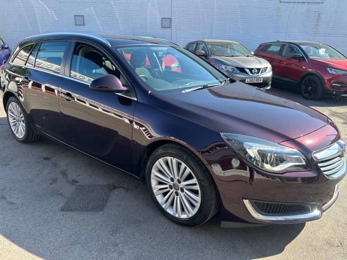 2025 Vauxhall Insignia
