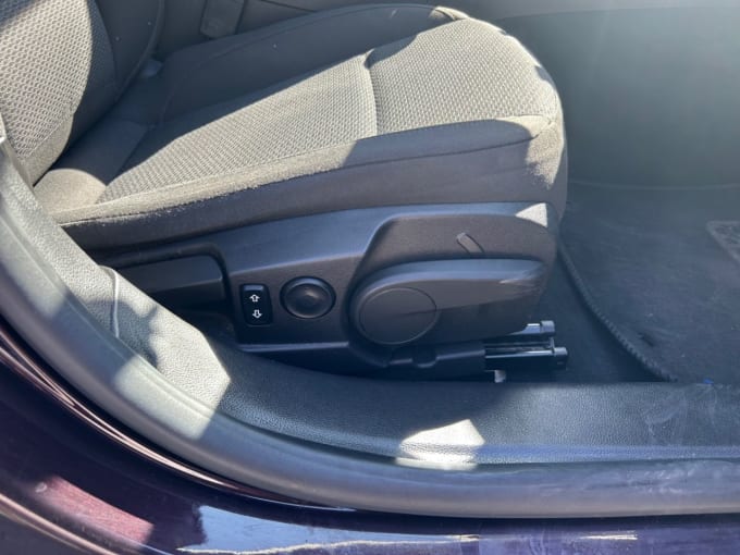 2025 Vauxhall Insignia