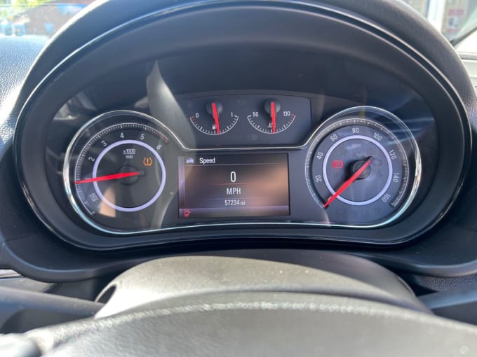 2025 Vauxhall Insignia