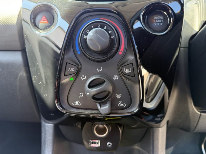 2025 Peugeot 108