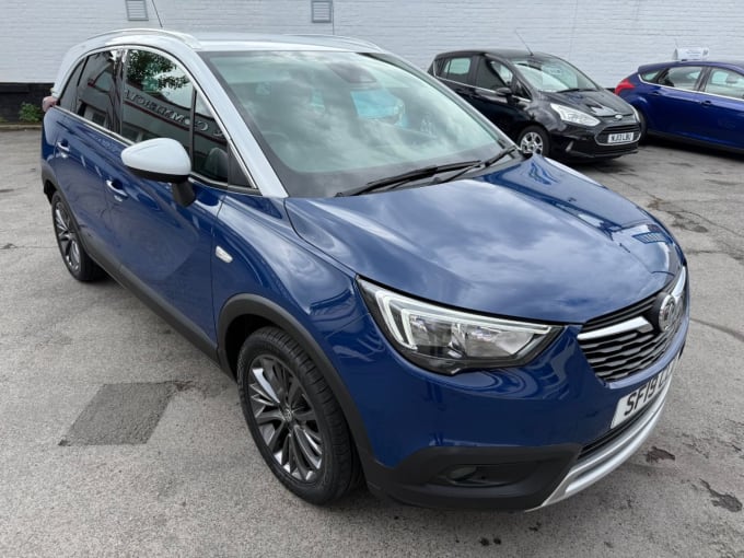 2025 Vauxhall Crossland X