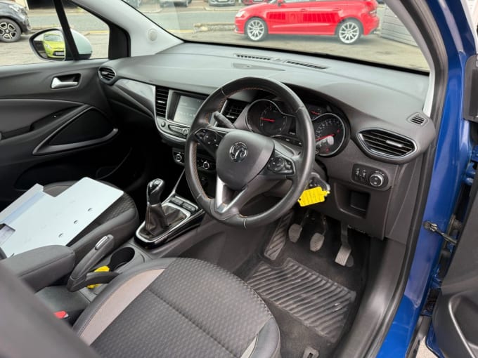 2025 Vauxhall Crossland X