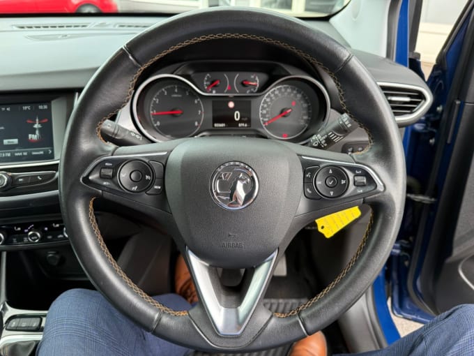 2025 Vauxhall Crossland X