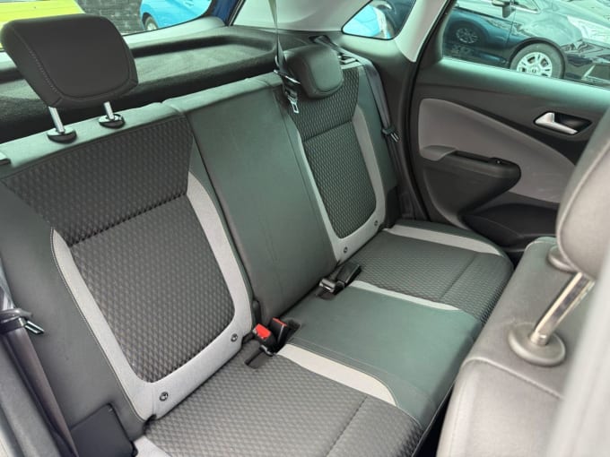 2025 Vauxhall Crossland X