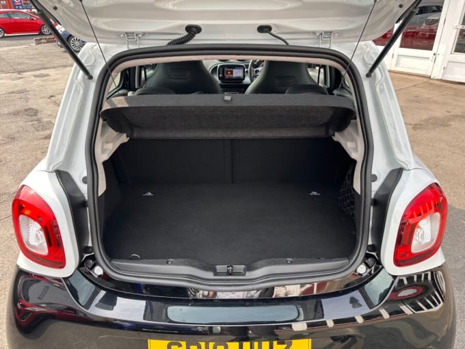 2025 Smart Forfour