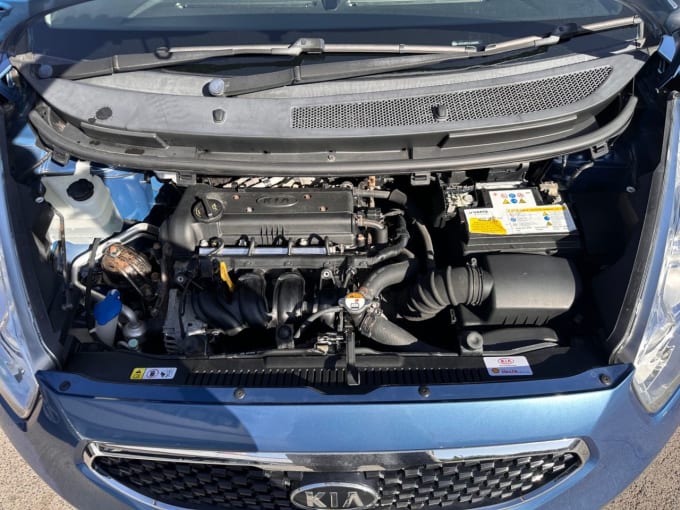 2025 Kia Venga
